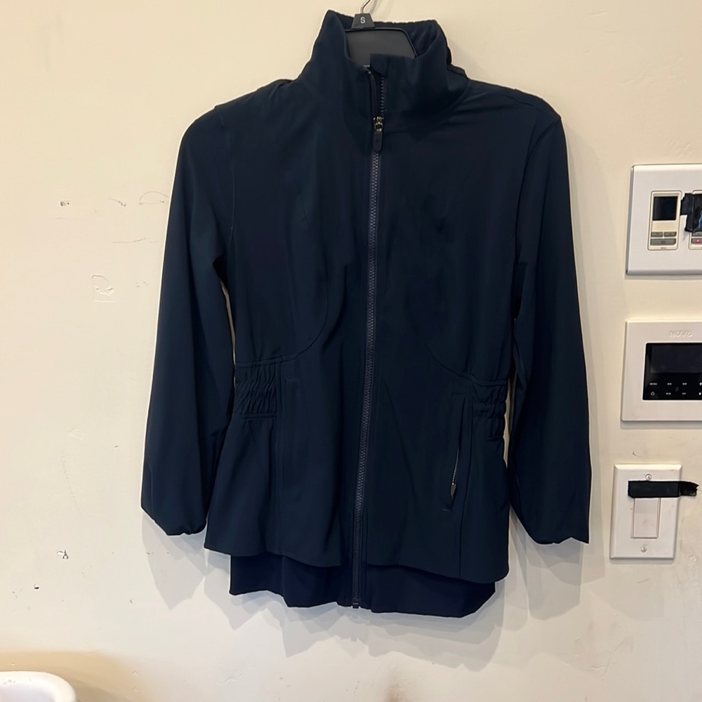 lulu lemon zip up